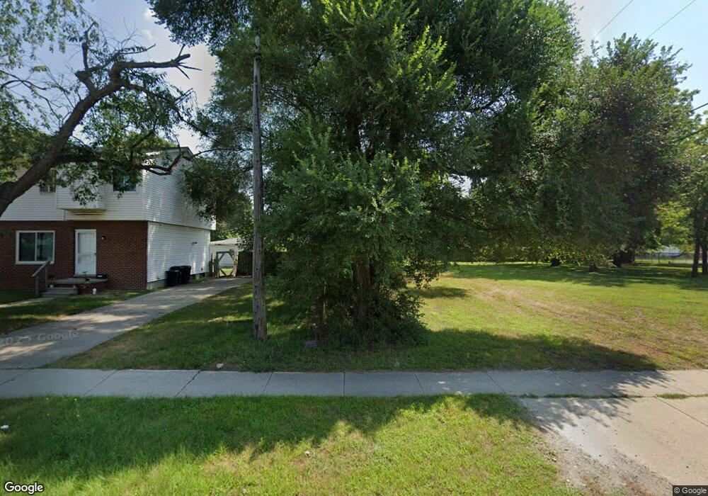 3100 24th St, Port Huron, MI 48060 - photo 1