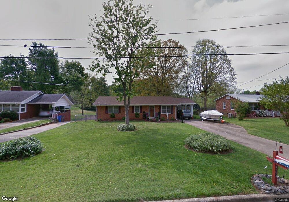 1309 Hammock Ave, Shelby, NC 28152 - photo 1