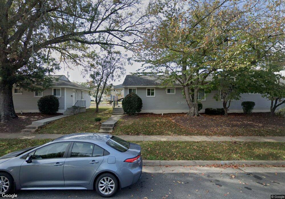 18071 Purvis Dr, Triangle, VA 22172 - photo 1