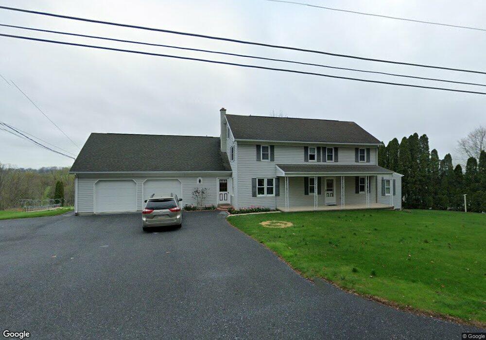 945 Log Cabin Rd, Leola, PA 17540 - photo 1