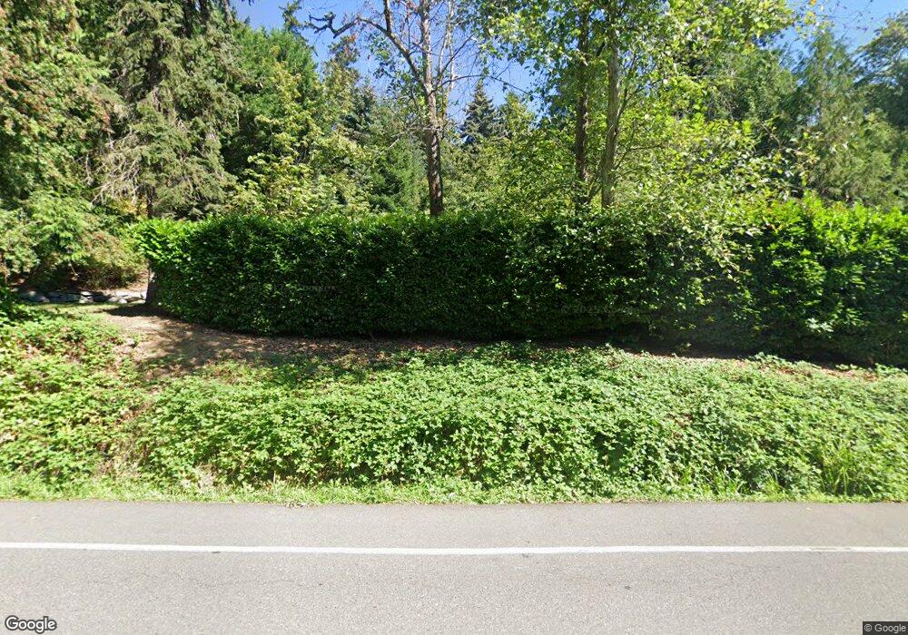 5472 W Mercer Way, Mercer Island, WA 98040 - photo 1