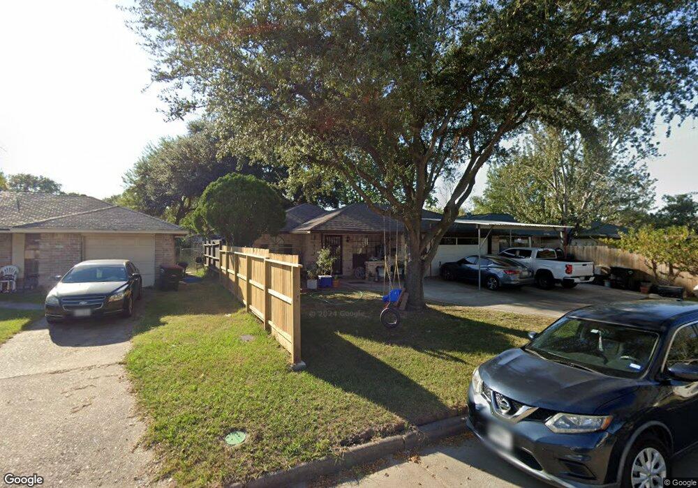 10555 Sangerbrook Dr, Houston, TX 77038 - photo 1