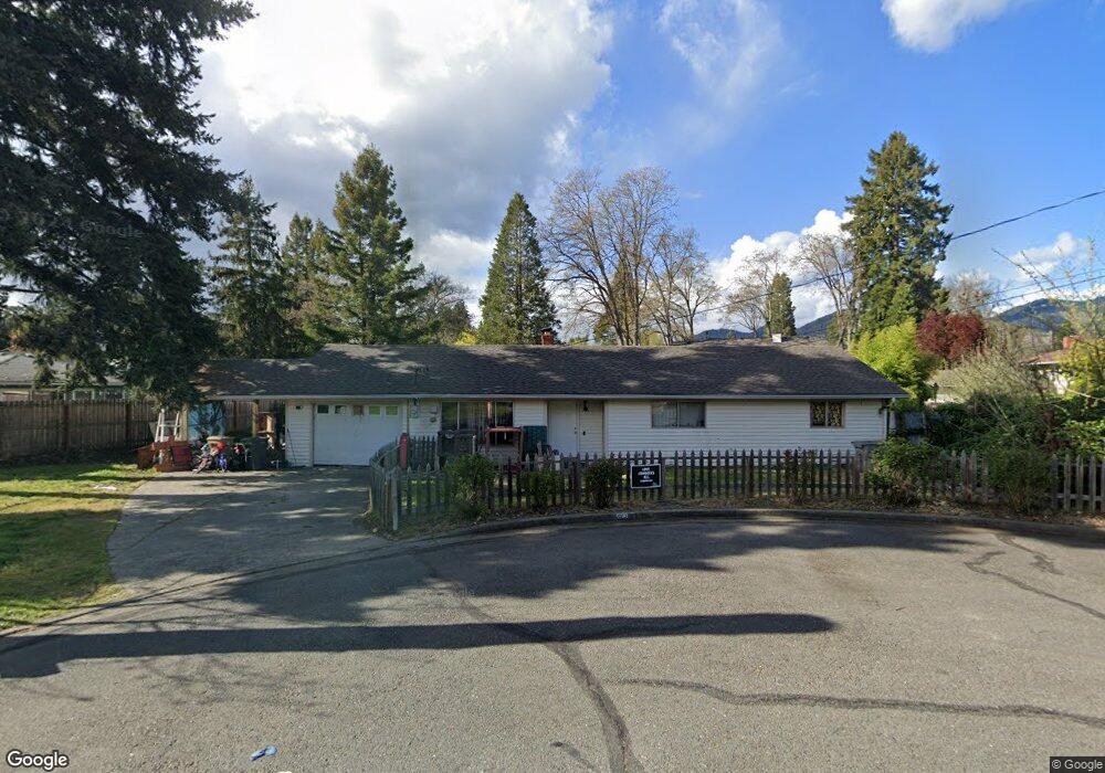 1346 SE Priscilla Ln, Grants Pass, OR 97526 - photo 1