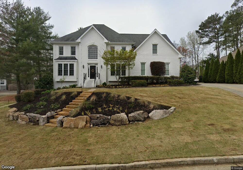 10270 Brier Mill Ct, Alpharetta, GA 30022 - photo 1