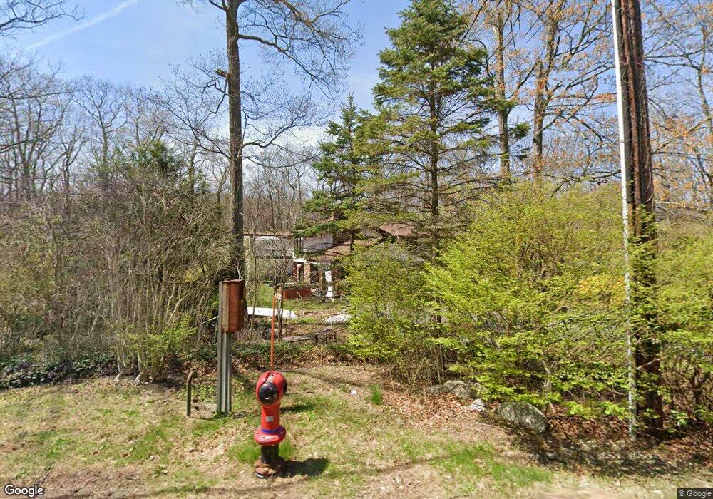 4 Spice Bush Ln, Tuxedo Park, NY 10987 - photo 1