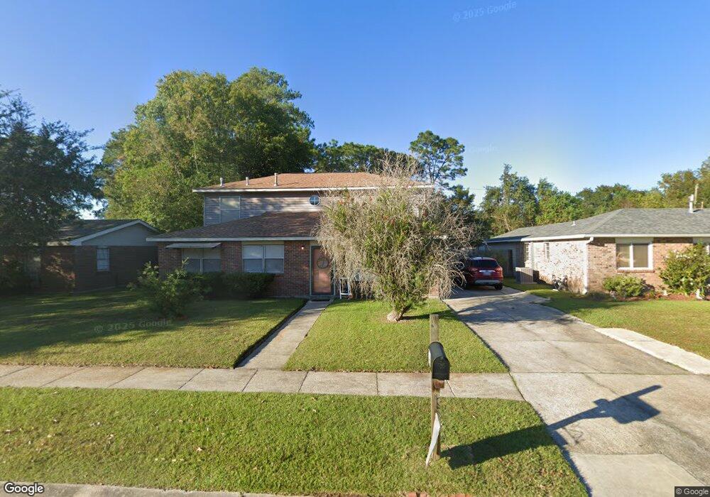 348 Pheasant Ln, Slidell, LA 70458 - photo 1