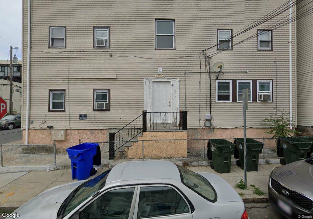 4 Canonicus St unit 1E, Fall River, MA 02723 - photo 1