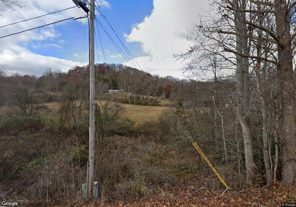 1065 Twin Mountain Rd, Hiawassee, GA 30546 - photo 1