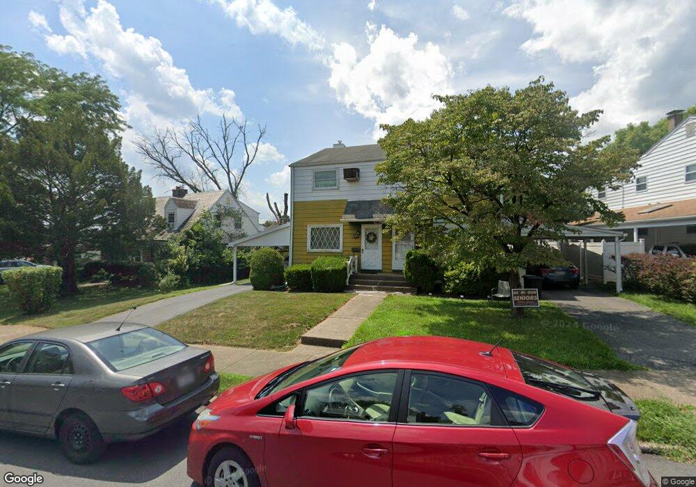 1303 Greenview Dr, Bethlehem, PA 18018 - photo 1