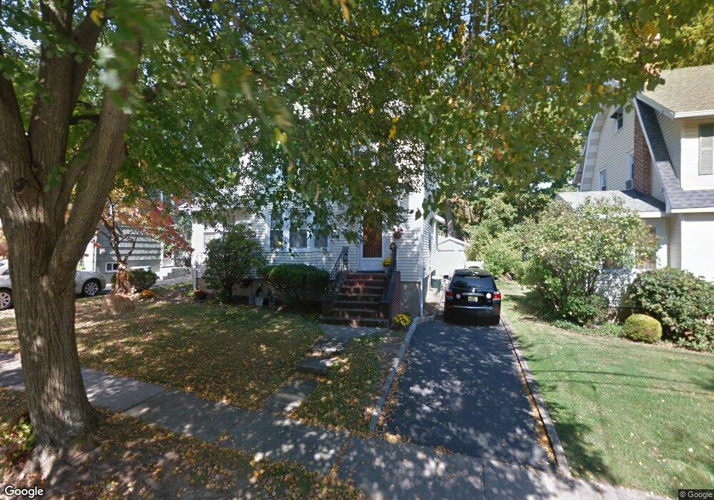 8 Maple Terrace, Verona, NJ 07044 - photo 1