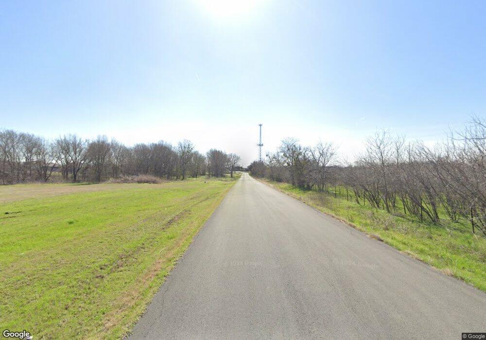 711 Country Club Rd, Corsicana, TX 75110 - photo 1