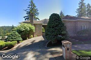 15647 Village Dr, Lake Oswego, OR 97034