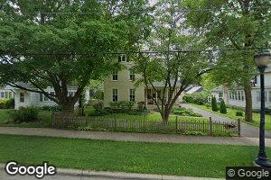 61 Garfield St, Oswego, IL 60543