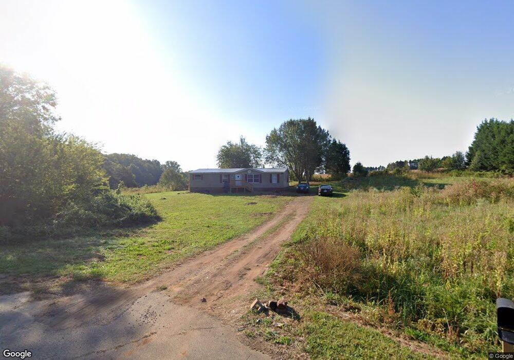 154 Southway Ln, Statesville, NC 28625 - photo 1