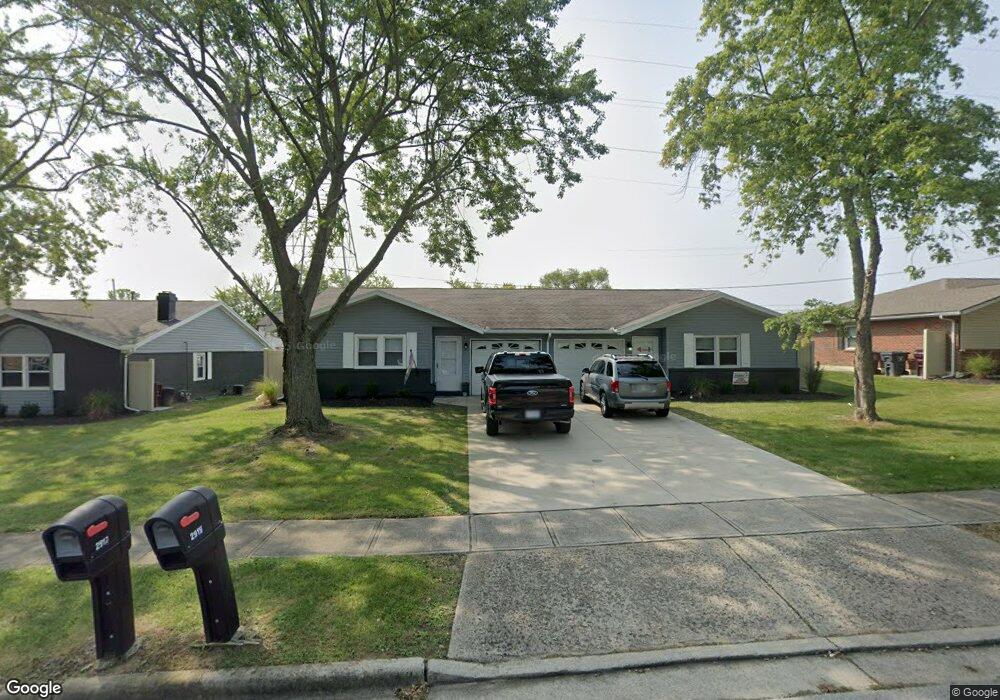 2917 Cletus Pkwy, Lima, OH 45805 - photo 1