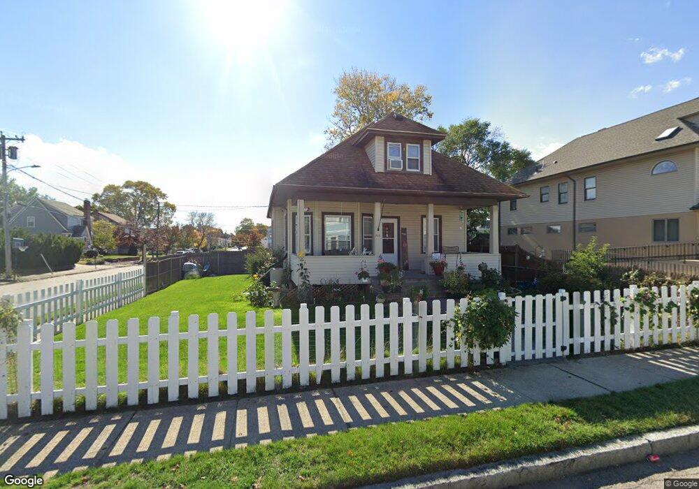 222 Auburn St, Cranston, RI 02910 - photo 1
