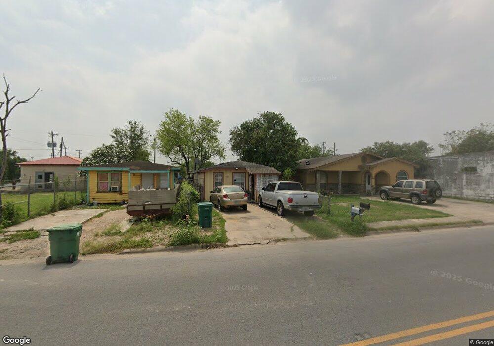 324 E Bell Ave, Pharr, TX 78577 - photo 1