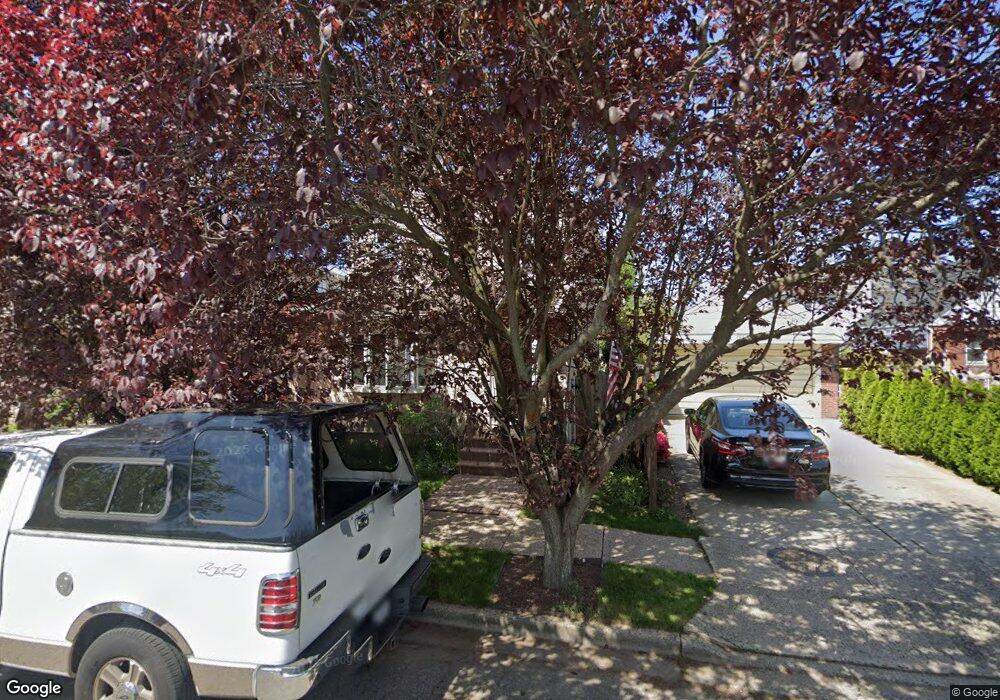 169 Monroe St, Franklin Square, NY 11010 - photo 1