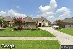 13417 Williamsburg Dr, Walker, LA 70785