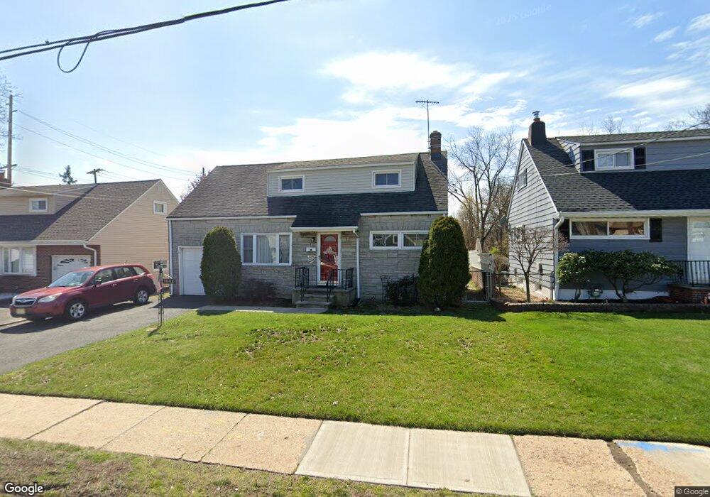 1498 Vauxhall Rd, Union, NJ 07083 - photo 1