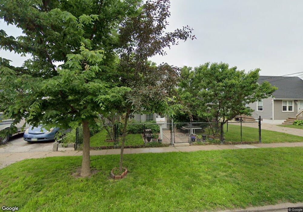 1904 E 22nd St, Des Moines, IA 50317 - photo 1