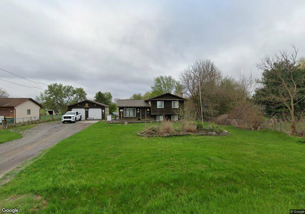 11485 Hill Rd, Swartz Creek, MI 48473 - photo 1