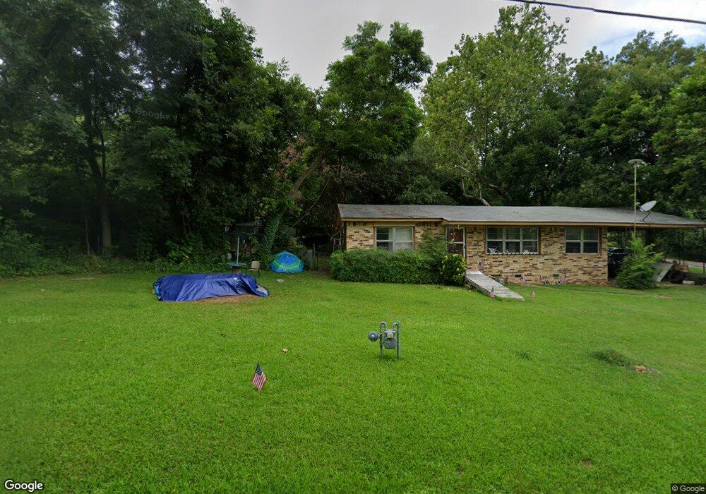 711 N J St, Hugo, OK 74743 - photo 1