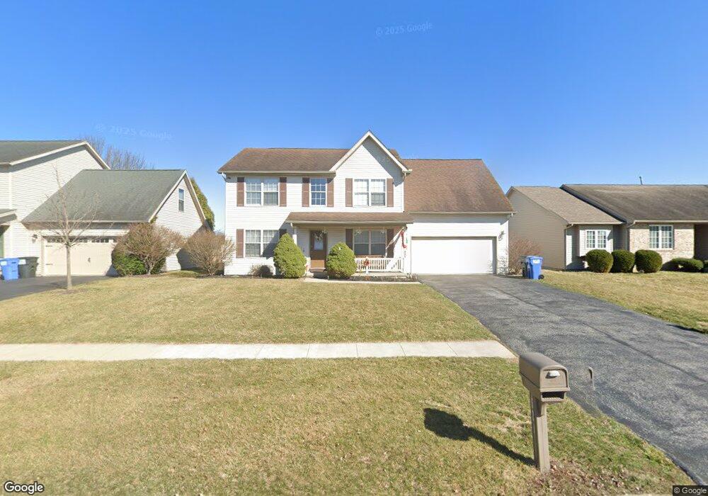 521 Cranberry E, Findlay, OH 45840 - photo 1