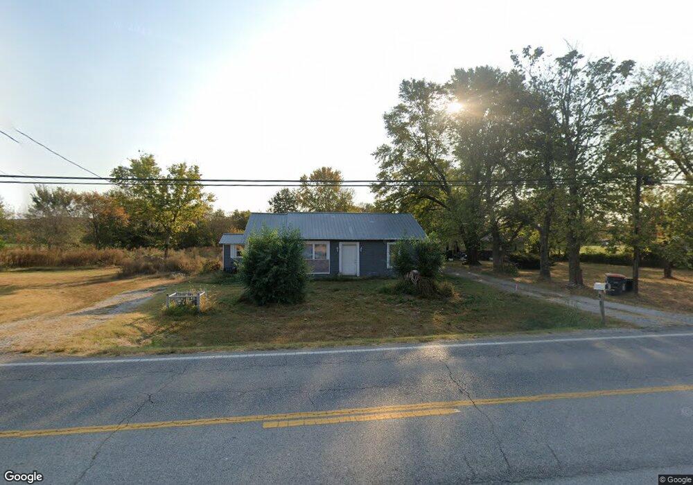 930 N Center St, Elkins, AR 72727 - photo 1