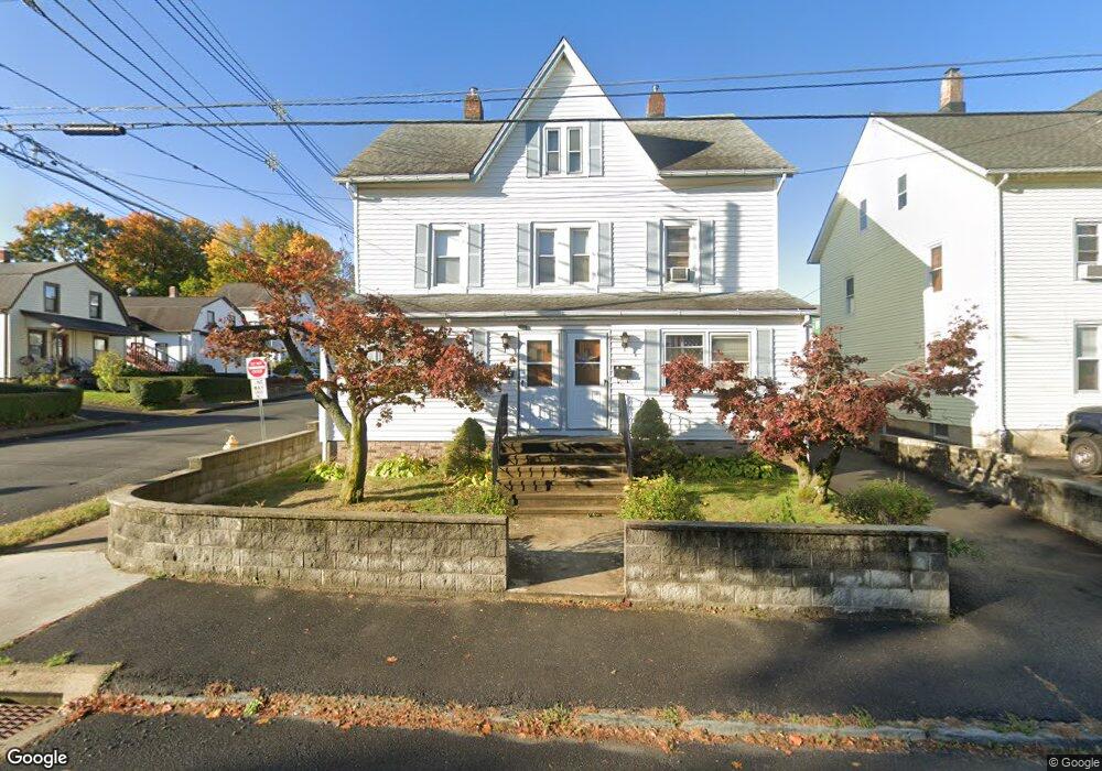 52 1/2 Sheridan St, Danbury, CT 06810 - photo 1