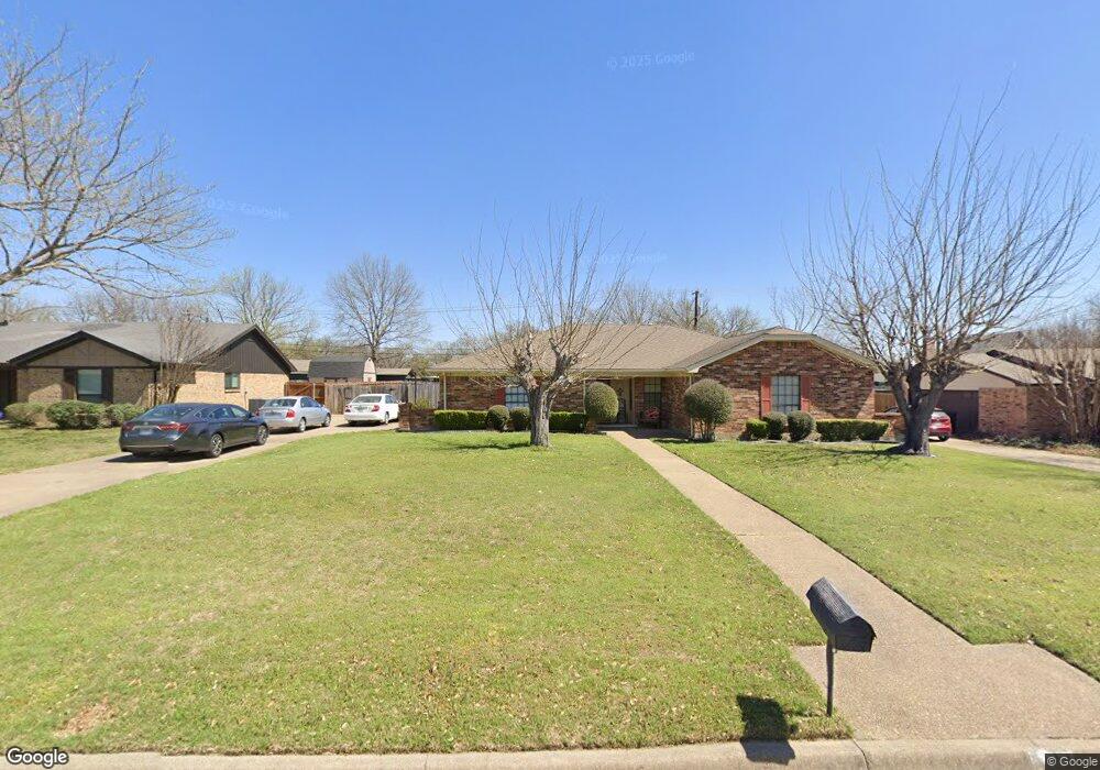 917 Stonelake Dr, Cleburne, TX 76033 - photo 1