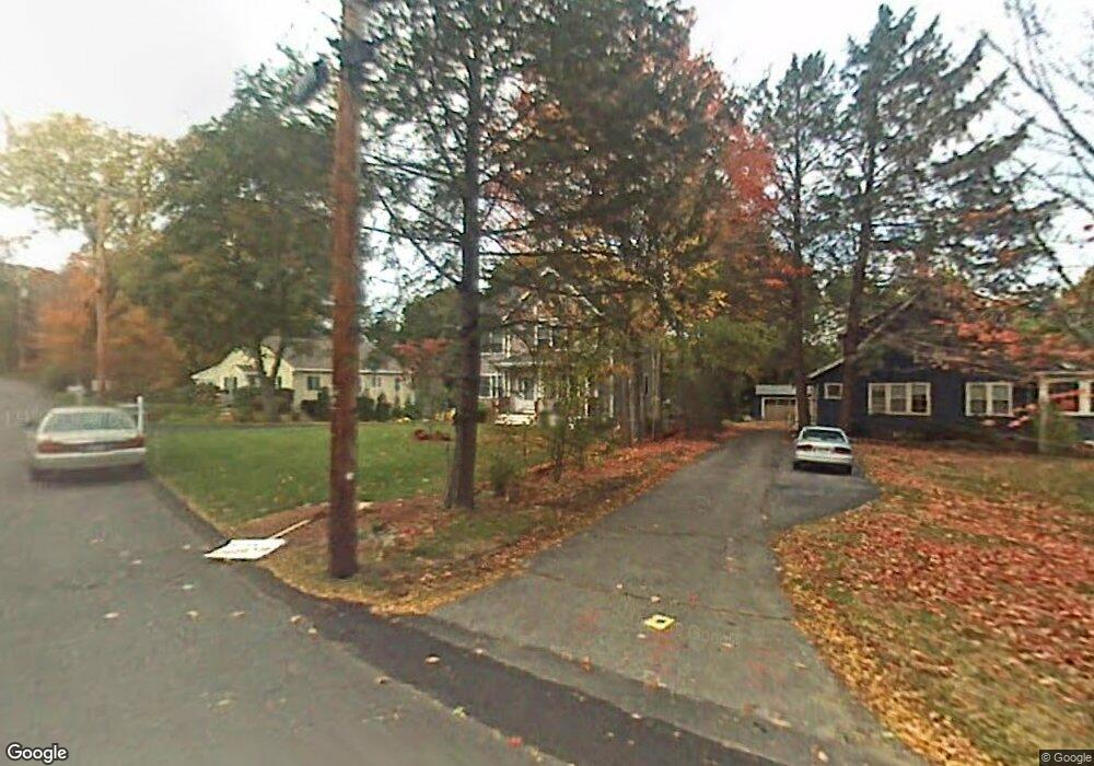 79 Worcester Ln, Waltham, MA 02451 - photo 1