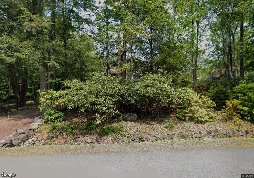 2458 Overlook Ln, Pocono Pines, PA 18350 - photo 1