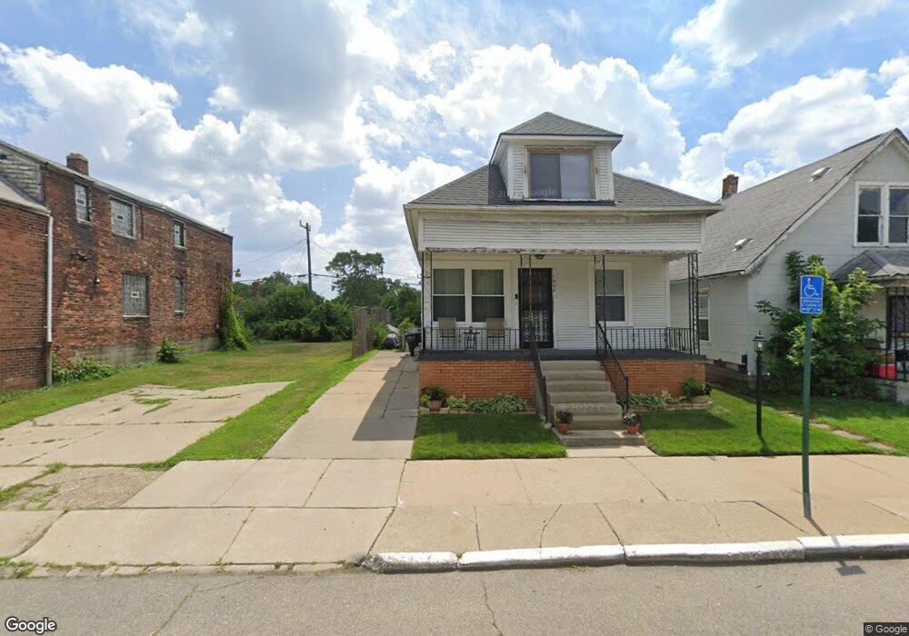 1990 Halleck St, HamtraMcK, MI 48212 - photo 1