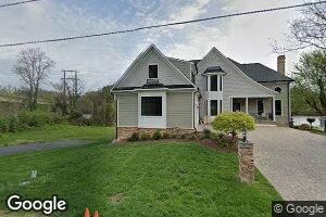 121 Poplar Ln, Occoquan, VA 22125