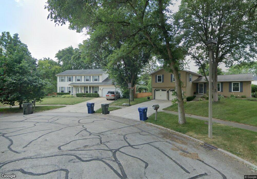 1112 Faireno Ct unit 1, Naperville, IL 60540 - photo 1