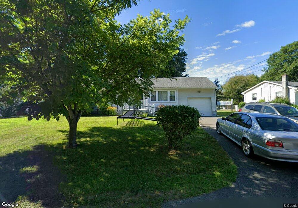 11 Amherst Rd, Red Hook, NY 12571 - photo 1