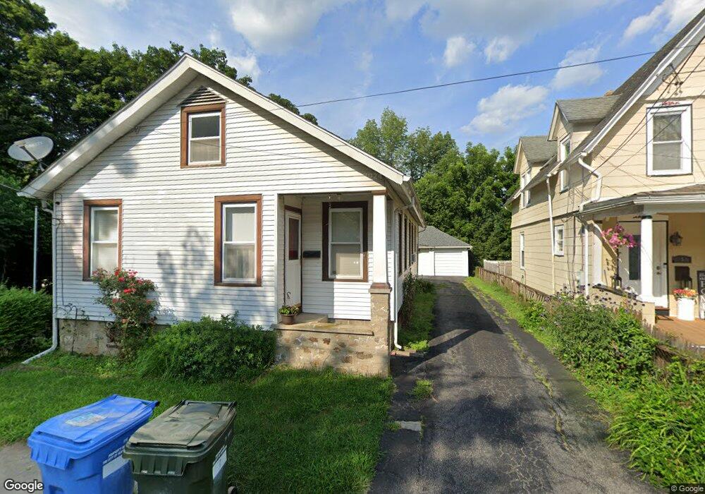 7 Francis Place, Norwich, CT 06360 - photo 1