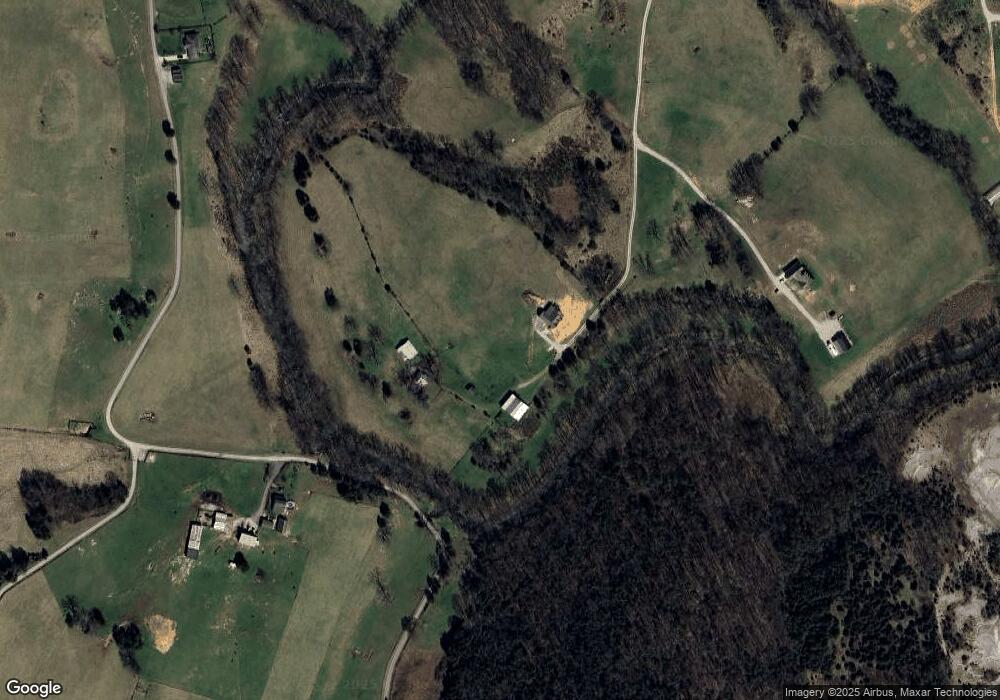 553 Graham Ln, Somerset, KY 42501 - photo 1