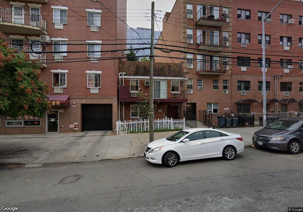 13630 35th Ave, Flushing, NY 11354 - photo 1