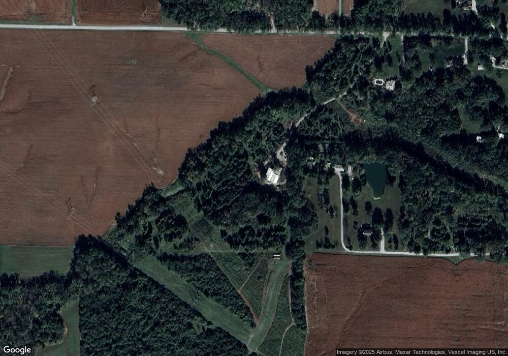 7138 Holcomb School Rd, Freeburg, IL 62243 - photo 1