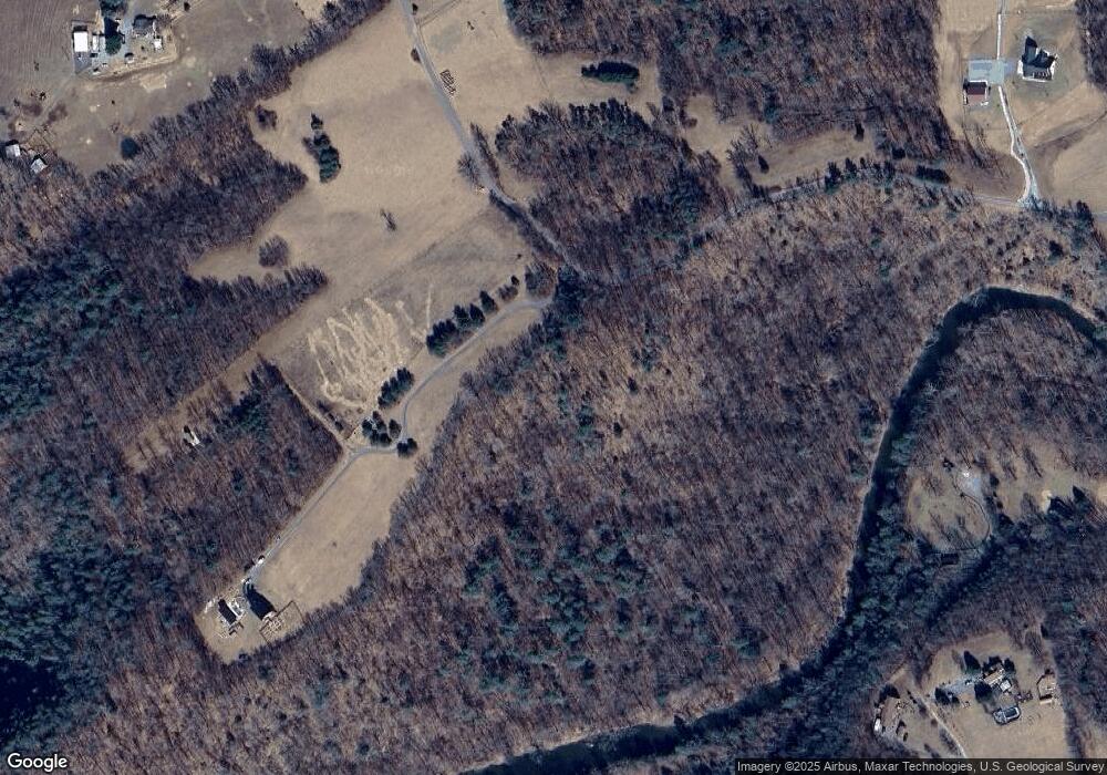 1900 Silver Ln, Berkeley Springs, WV 25411 - photo 1