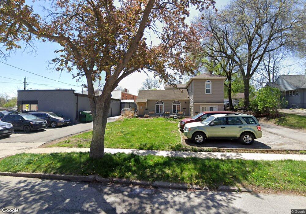 4106 Sheridan Ave, Des Moines, IA 50310 - photo 1