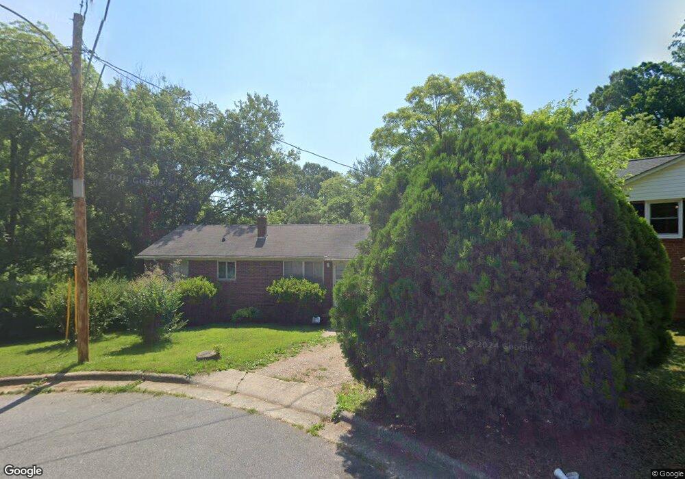 546 Davis St, Statesville, NC 28677 - photo 1