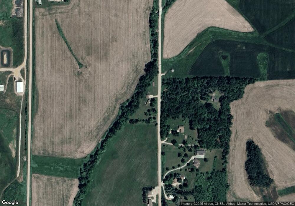 3671 W 4th St S, Newton, IA 50208 - photo 1