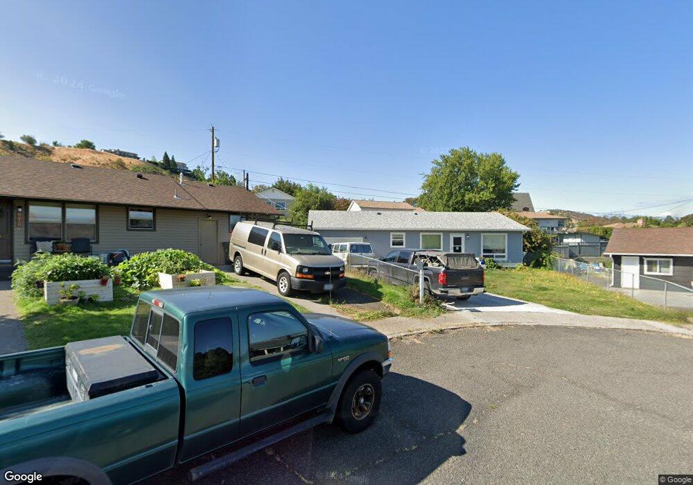 1631 E 16th, the Dalles, OR 97058 - photo 1