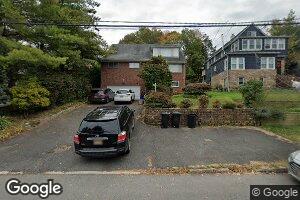 510 Studio Rd, Ridgefield, NJ 07657