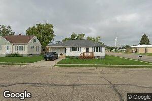 322 2nd St E, Napoleon, ND 58561