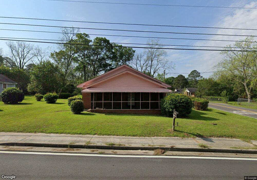 302 Martin Luther King jr Dr, Tifton, GA 31794 - photo 1