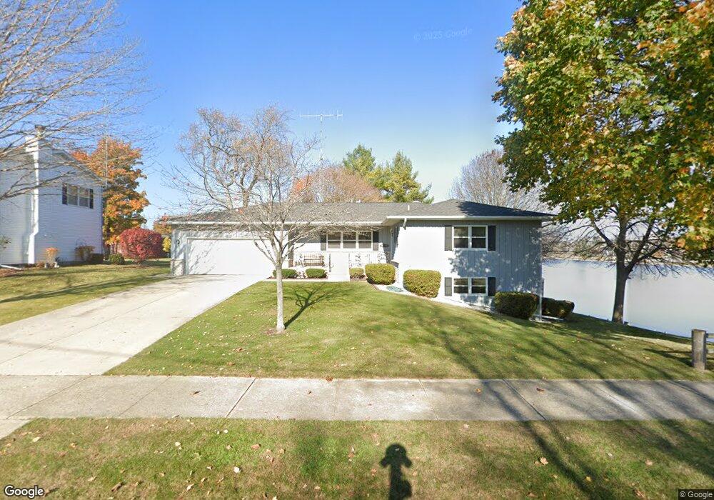 1400 25th St, Two Rivers, WI 54241 - photo 1